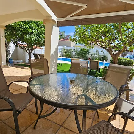 Villa Sofia Coral Bay